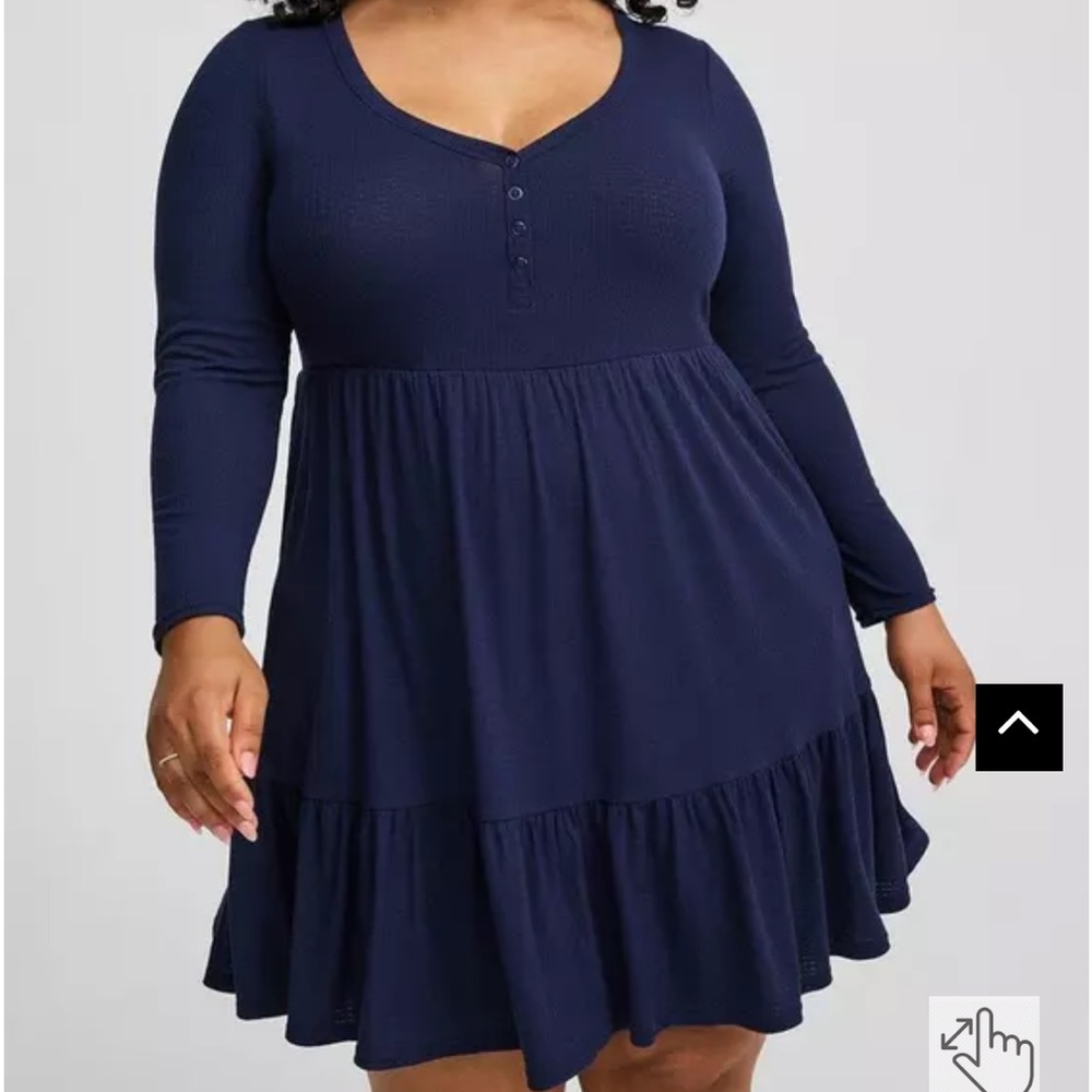 NWT TORRID SZ 6 6x mini dress with snap front and tiered skirt color peacoat